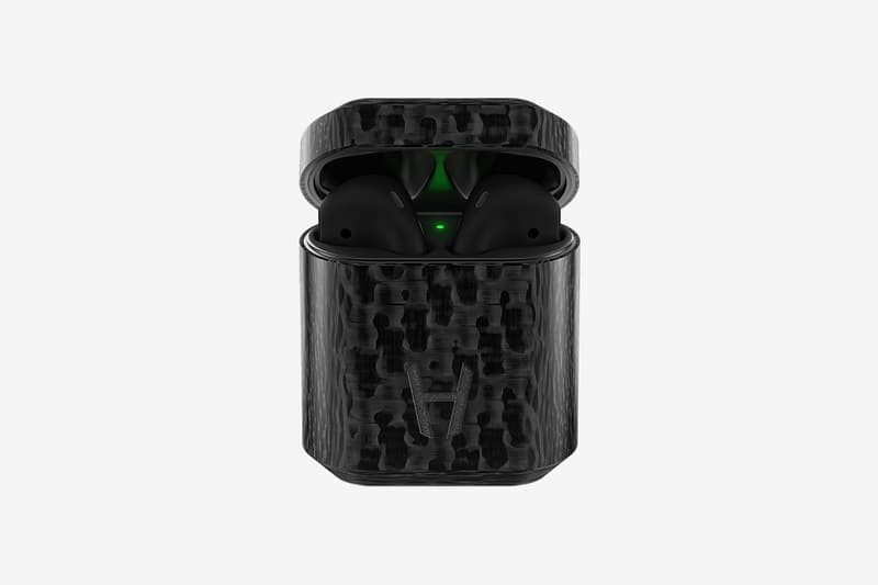 Hadoro 碳纖維特製版 AirPods 及充電盒上架