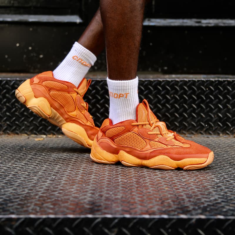 Ceeze 打造 adidas Originals YEEZY 500「Apricot Orange」客製版本