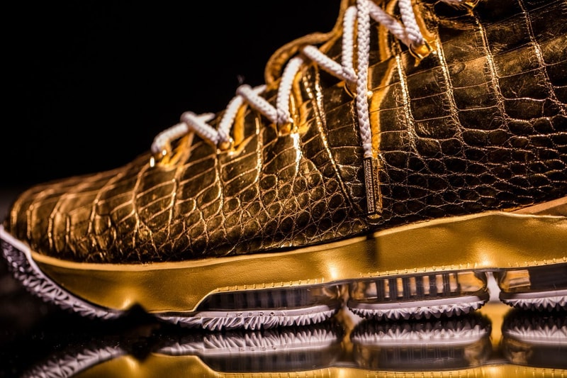 The Shoe Surgeon 為 LeBron James 打造特別版 Nike LeBron 15 鍍金镶钻鞋款