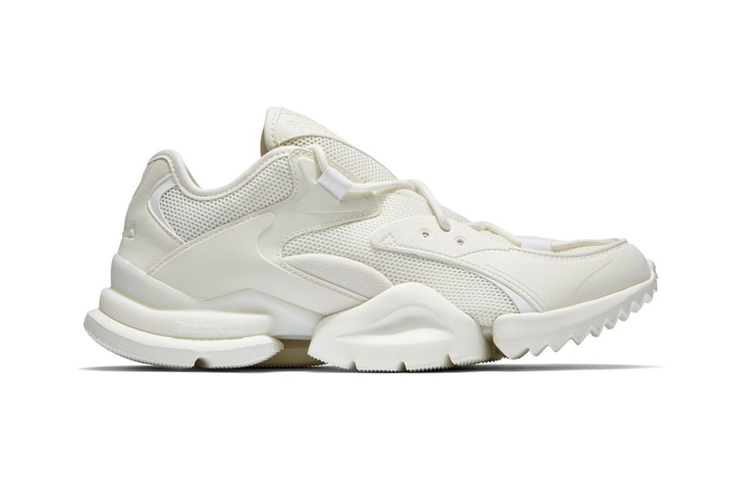 Reebok 为 Run.r 96 及 Sock Run.r 释出全新「Chalk」配色
