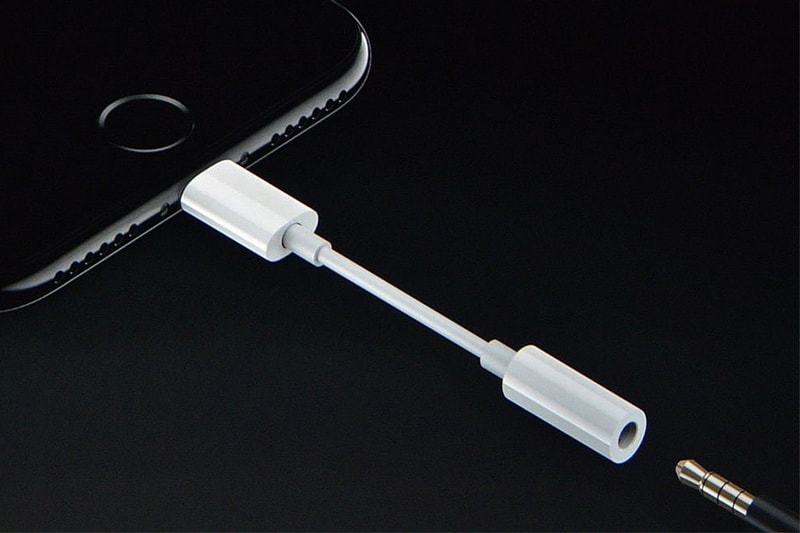 Apple 耳機插口轉接線成 Best Buy 銷量最高配件