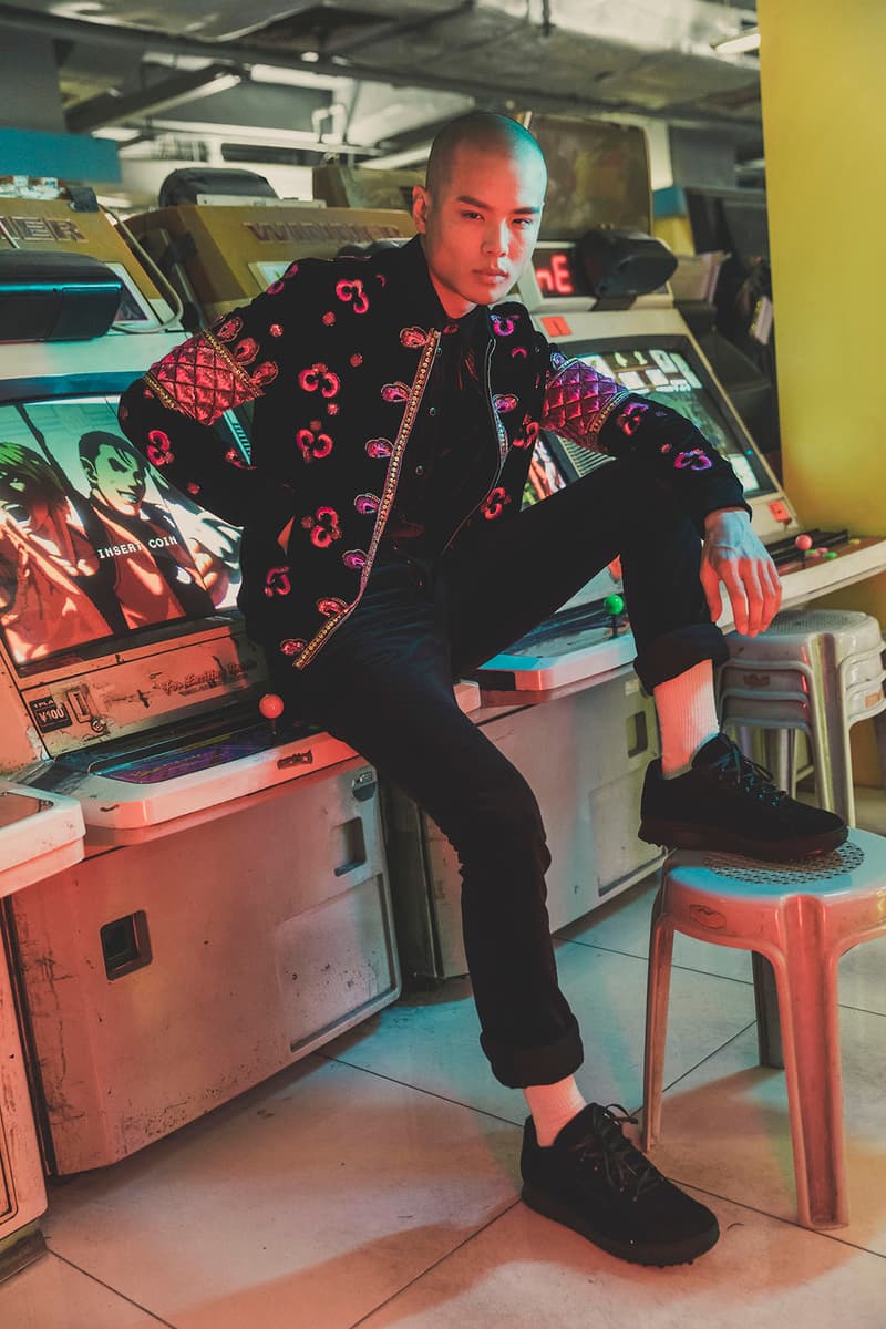 穿过光影，一起进入 Saint Laurent 的迷幻摇滚世界