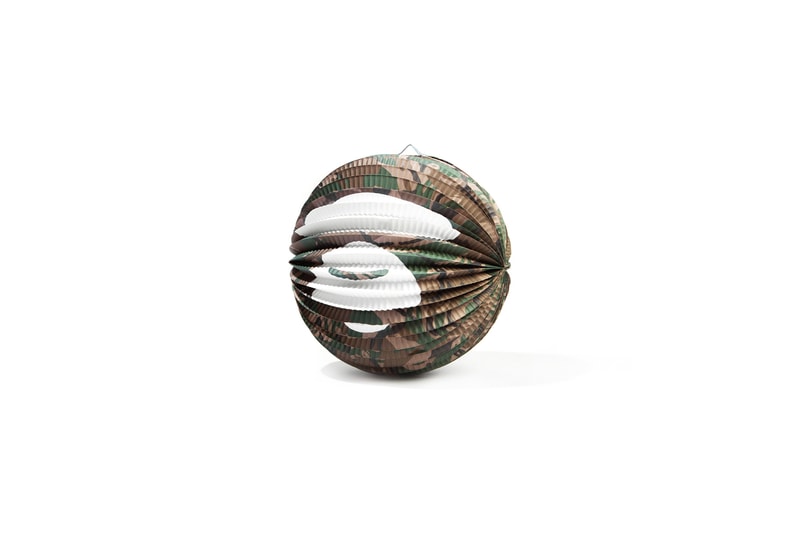 AAPE BY A BATHING APE® 推出中秋別注系列