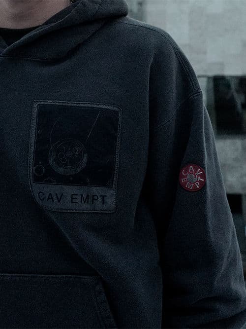 Belief Moscow 攜手 Cav Empt 打造 2018 秋冬聯名別注系列