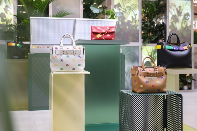 Burberry 于南京开设「The Belt 贝尔特包」限时精品店