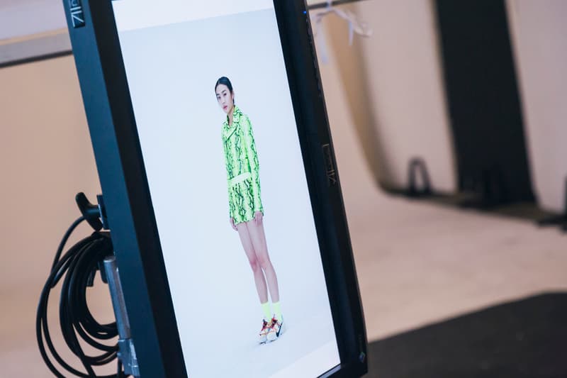 HYPEBEAST 獨家直擊 Off-White™ 2019 春夏女裝大秀幕後準備工作