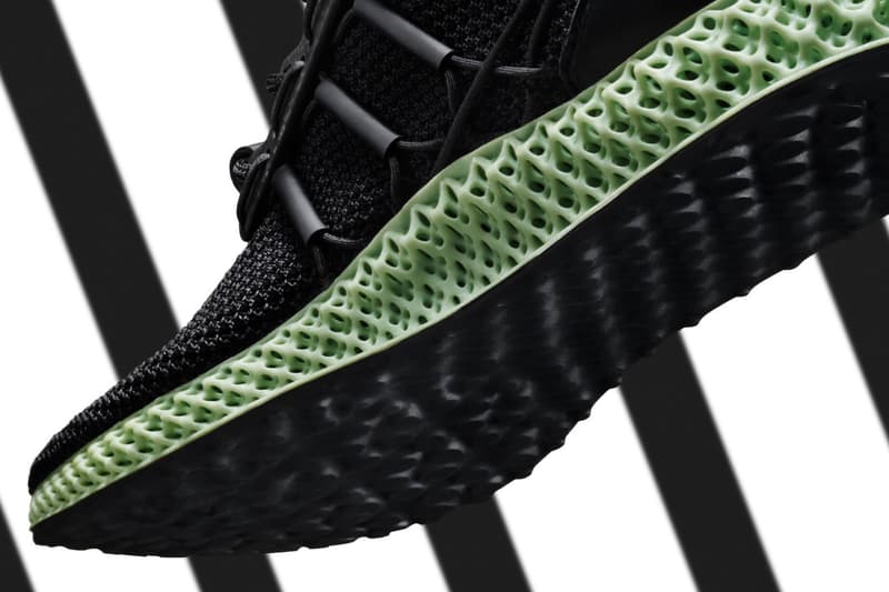 Y-3 推出 2018 秋冬全新 RUNNER 4D 鞋款