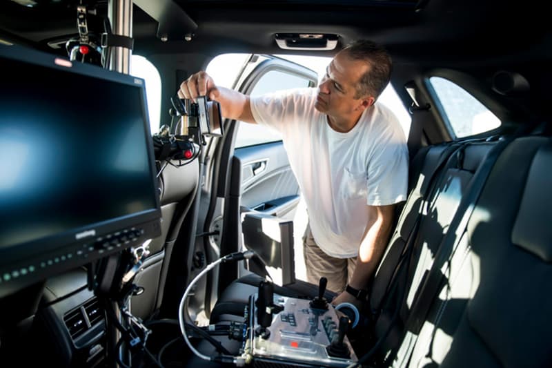 Ford & Pursuit Systems 聯手打造 Edge ST 攝影專用車型