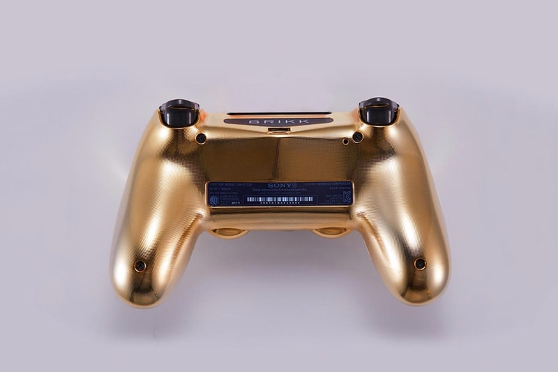 Brikk 打造奢華定製 Playstation DualShock 4 手柄