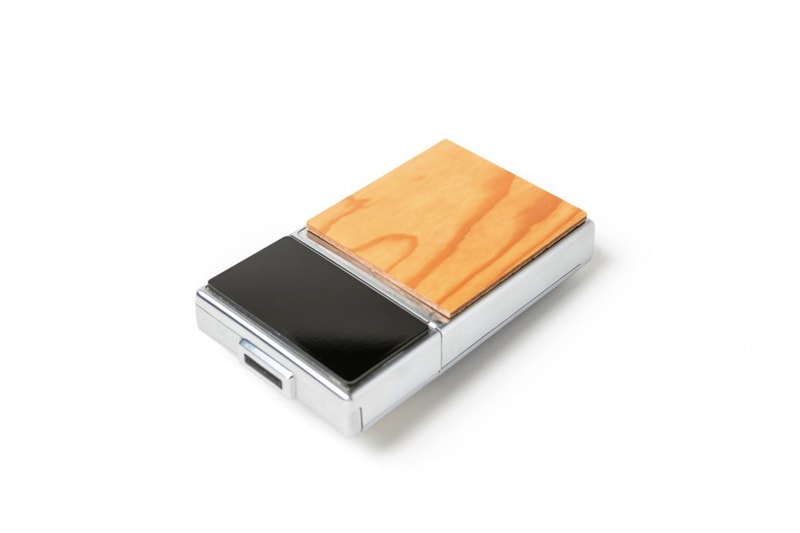 sacai 打造特別版 Polaroid Originals SX-70 拍立得相機
