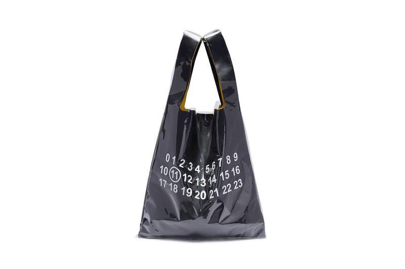 Maison Margiela 推出售價高達 $1,400 美元的 PVC 手提包