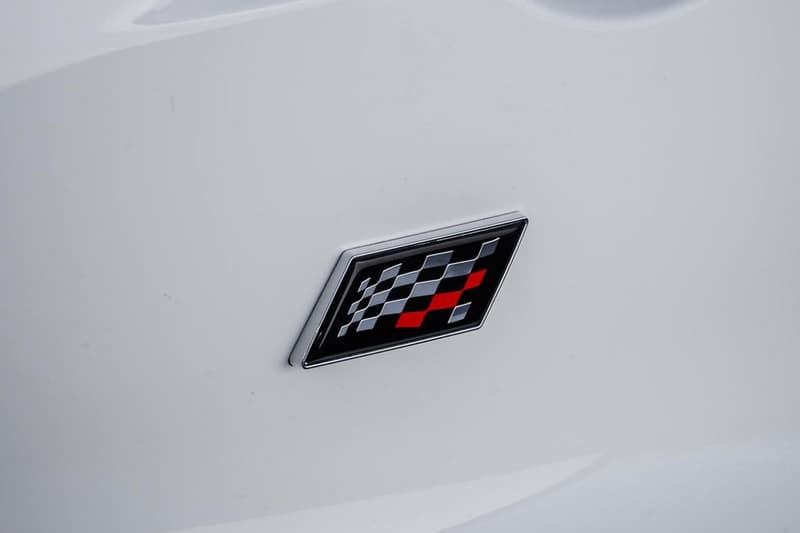Jaguar 推出全新 F-Type Chequered Flag 特別版車款