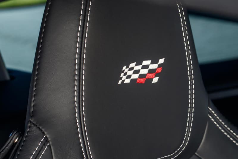 Jaguar 推出全新 F-Type Chequered Flag 特別版車款