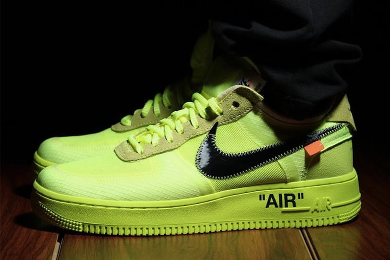 率先近賞 Off-White™ x Nike Air Force 1 Low 全新「Volt」配色