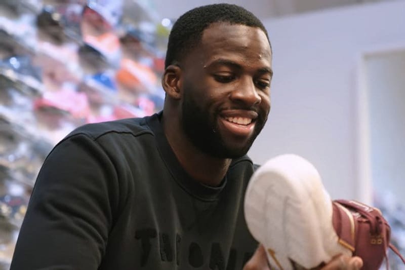 Warriors 球員 Draymond Green 作客最新一期《Sneaker Shopping》