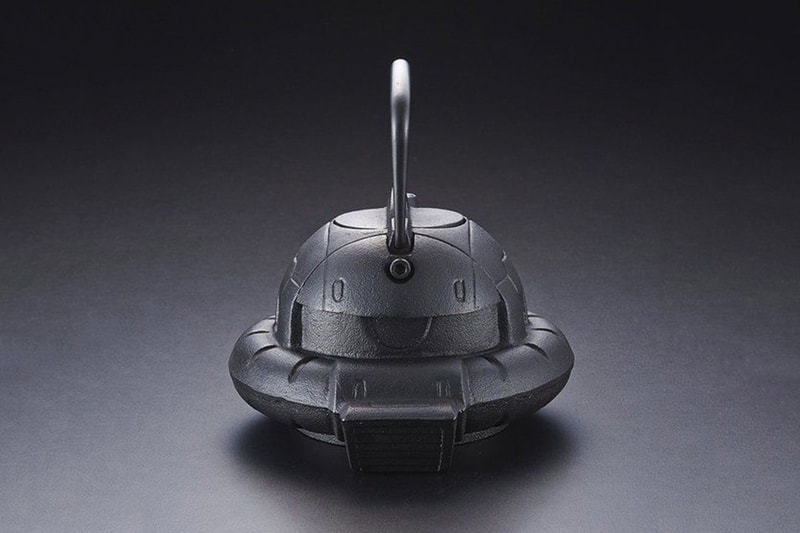 南部鐵器鑄製 ZAKU 頭造型生鐵茶壺