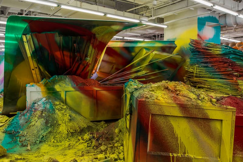 走進 Katharina Grosse 上海「呢喃的泥土」展覽現場