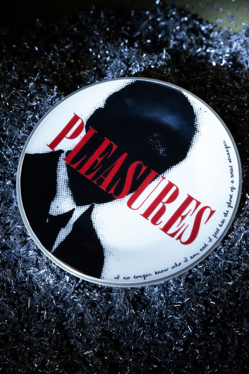 PLEASURES 2018 假日系列「Artificial Romance」Lookbook 發佈