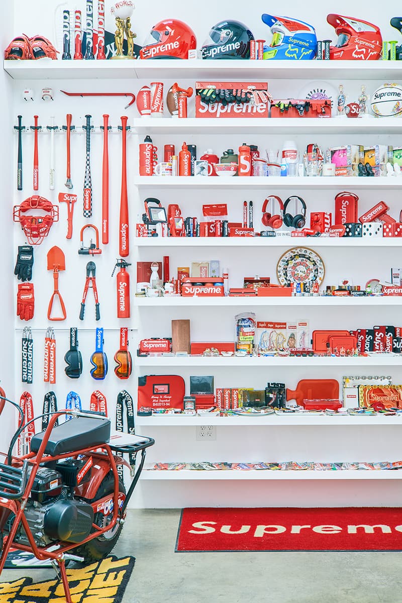 史上最全！搶先預覽 Supreme 滑板及配飾主题展「Inferno」