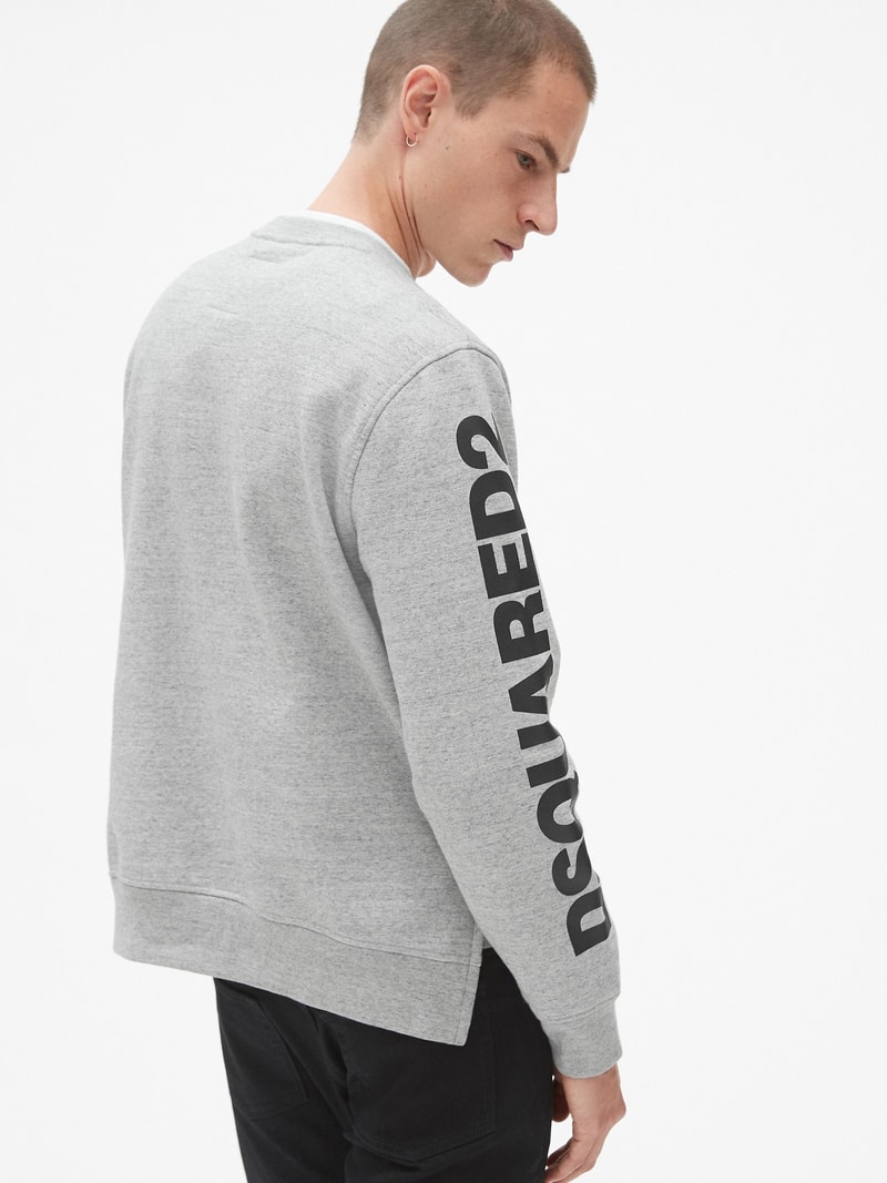 GAP 再度攜手《GQ》推出限量版别注系列 