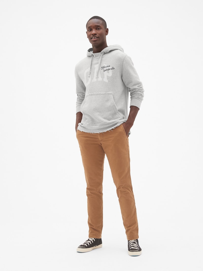 GAP 再度攜手《GQ》推出限量版别注系列 