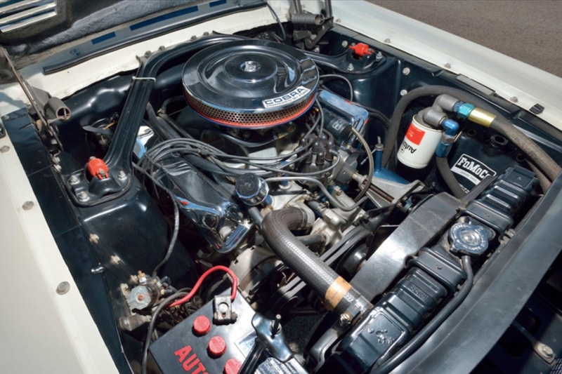 1967 年 Ford Mustang Shelby GT500 以 220 萬美元高價售出