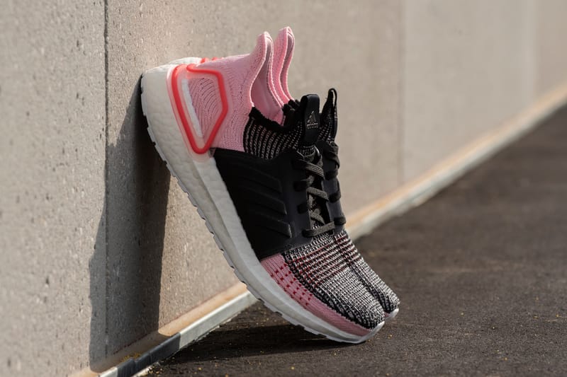 adidas UltraBOOST 19 全新限定配色「Bat Orchid」