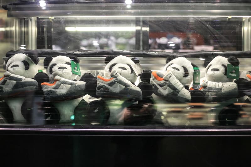 直擊 Jeff Staple x Nike SB Dunk Low「Panda Pigeon」全球線下首發現場