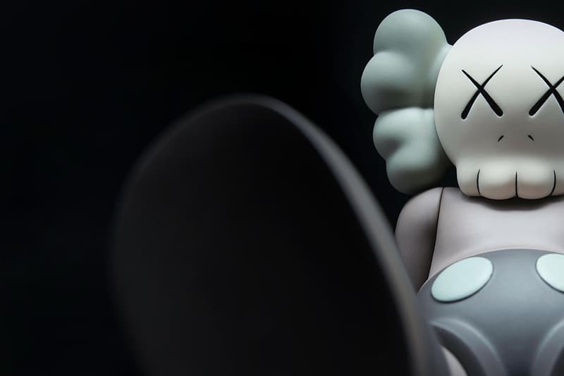 KAWS 全新雕塑展覽「KAWS: HOLIDAY」台北站消息放送