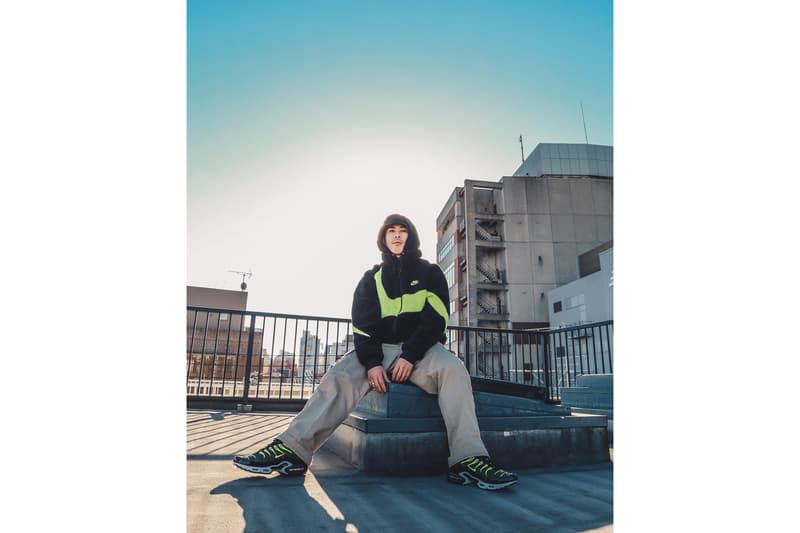 Nike 追加推出新配色 Big Swoosh 雙面外套