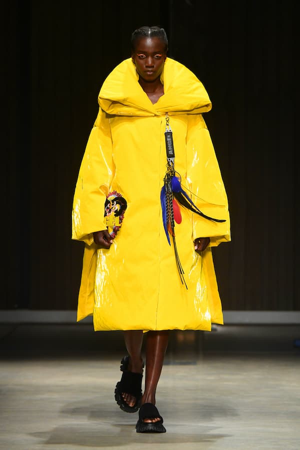 ANGEL CHEN 於米蘭時裝周發佈 2019 秋冬系列