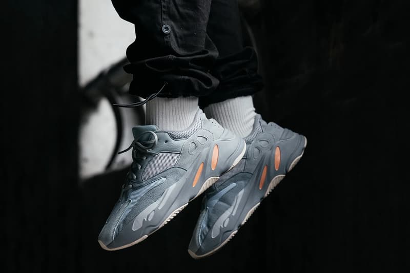 YEEZY BOOST 700 全新配色「Inertia」上腳预览