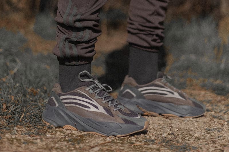 YEEZY BOOST 700 V2 全新配色「Geode」發售日期曝光
