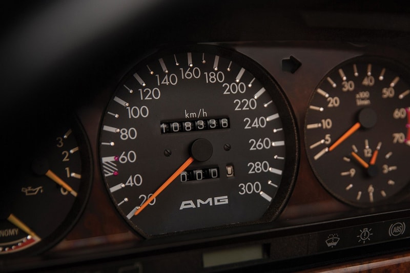 罕有 1991 年 Mercedes-Benz 560 SEL 6.0 AMG 即將展開拍賣