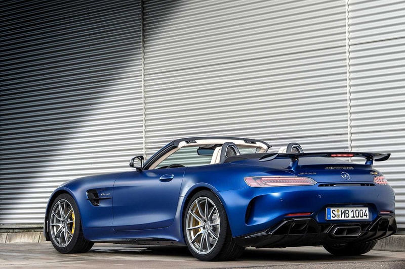 Mercedes-AMG 發佈全新軟頂敞篷跑車 GT R Roadster