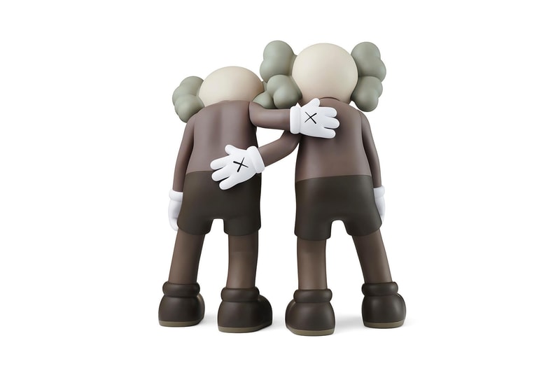 KAWS「ALONG THE WAY」搪膠模型即將上架
