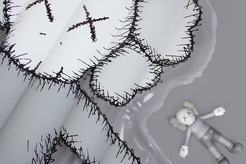 「KAWS:HOLIDAY」香港站周邊单品完整公開