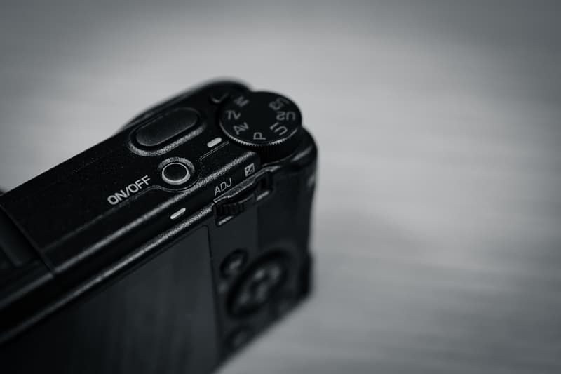 近賞 Ricoh 新一代掌上街拍神器 GR III