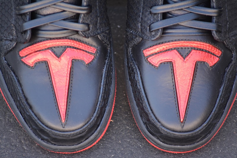 近賞 Elon Musk 专属定制 Air Jordan 1「Tesla」