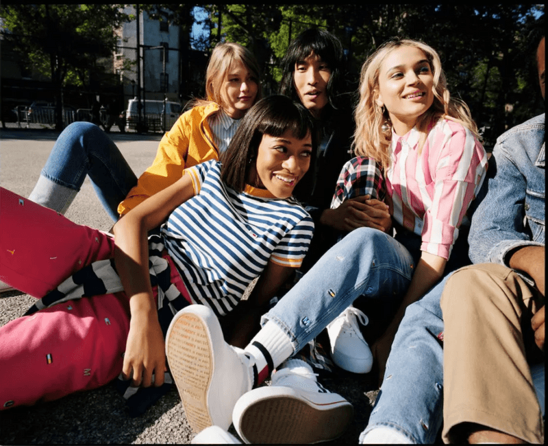 为何个性截然不同却可以共同创作？| TOMMY JEANS 联手艺术家张权打造新艺术企划