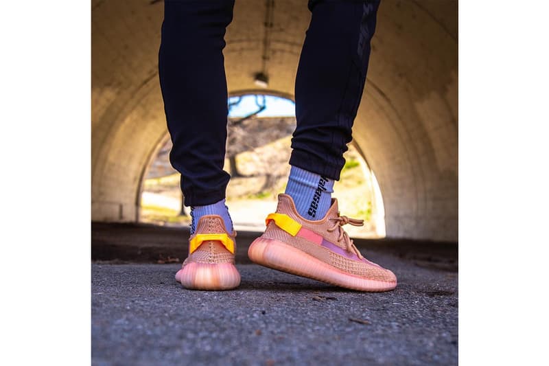 YEEZY BOOST 350 V2 全新配色「Clay」上腳預覽