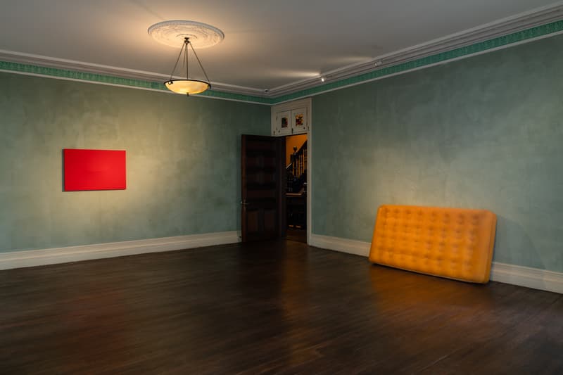 走进 PRADA 荣宅举办艺术家 Goshka  Macuga 「What Was I?」展览