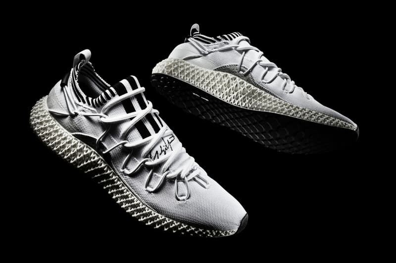 Y-3 推出全新 RUNNER 4D II 高性能鞋款