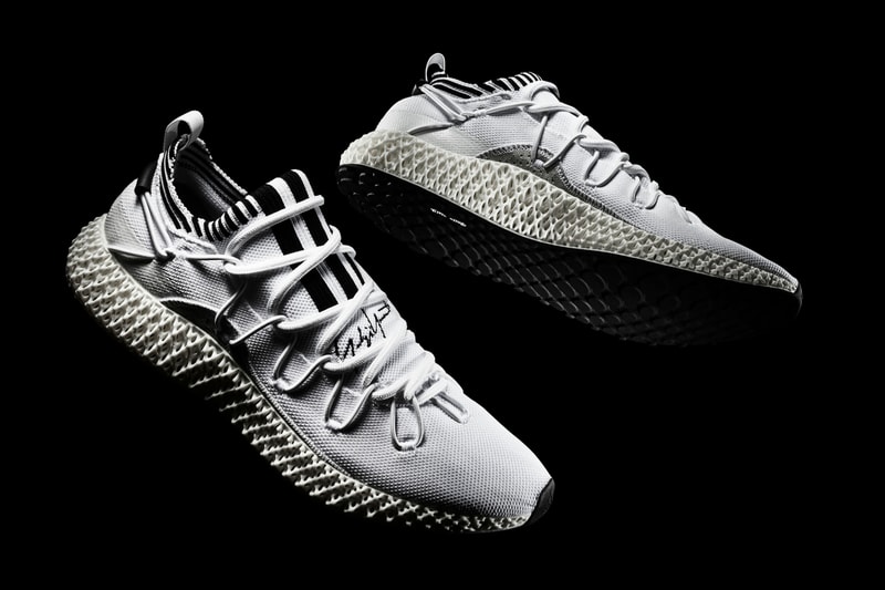Y-3 推出全新 RUNNER 4D II 高性能鞋款