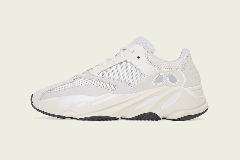 YEEZY BOOST 700 全新配色「Analog」官方圖輯公佈