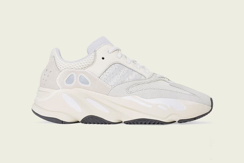 YEEZY BOOST 700 全新配色「Analog」官方圖輯公佈