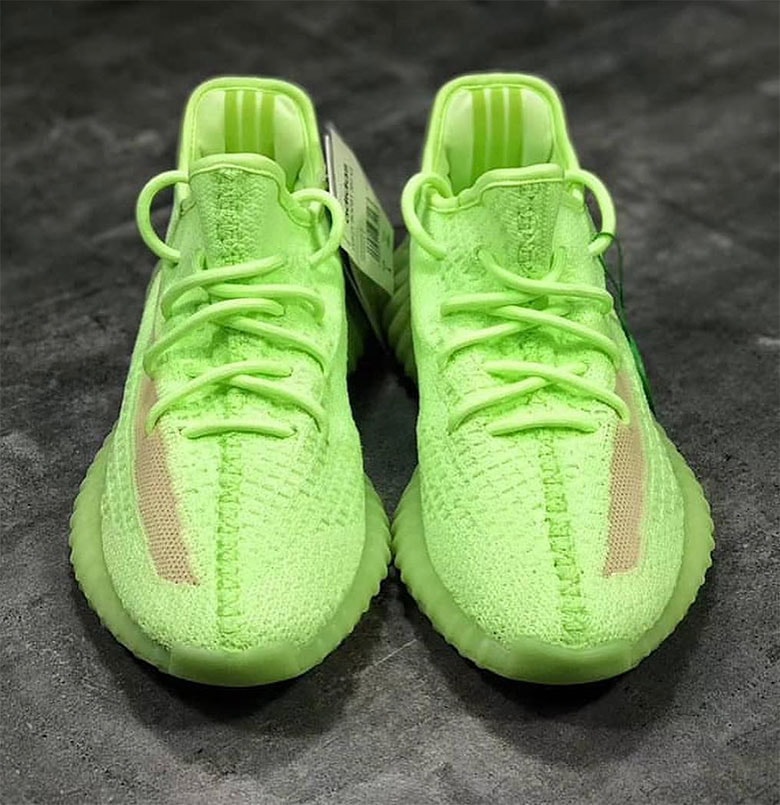 YEEZY BOOST 350 V2 全新配色「GID」曝光