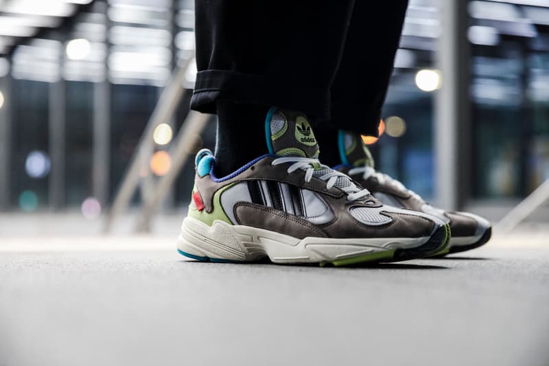 HYPEBEAST 獨家近赏 INVINCIBLE x adidas Originals 全新联名 YUNG-STUD