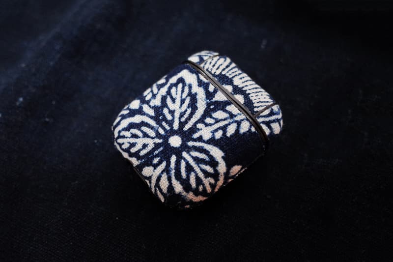 Simple Union 選用日本百年古布打造 Air Pods 充電盒保護套