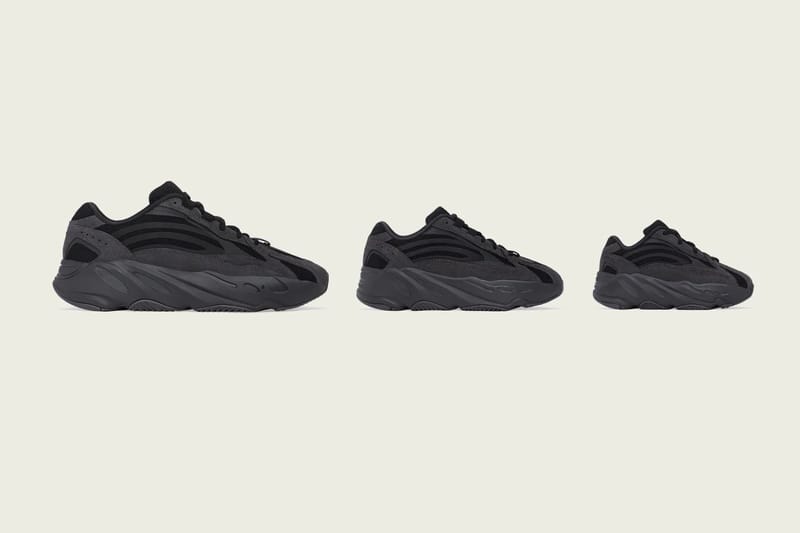 adidas YEEZY BOOST 700 V2「Vanta」配色官方圖輯公開
